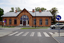 min 553 21.jpg